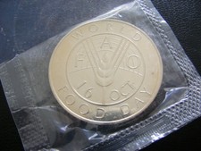 W464 East Caribbean States 10 Dollars 1981 World Food Day Cu-ni 40mm FREE POST
