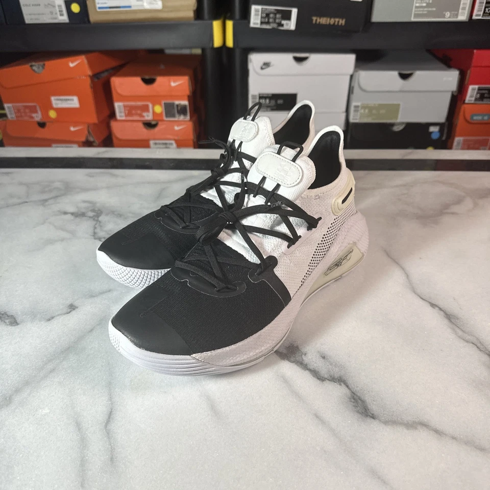 Under Armour Curry 6 ‘Working on Excellence’ Size 12 White / Black - Image 4 of 4