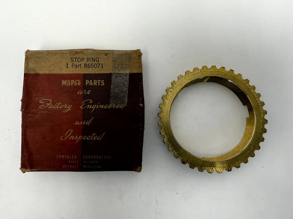 Anillo de parada de embrague de transmisión Chrysler Desoto New Yorker 1941-1952 865071 nuevo en stock Foto 3 de 4