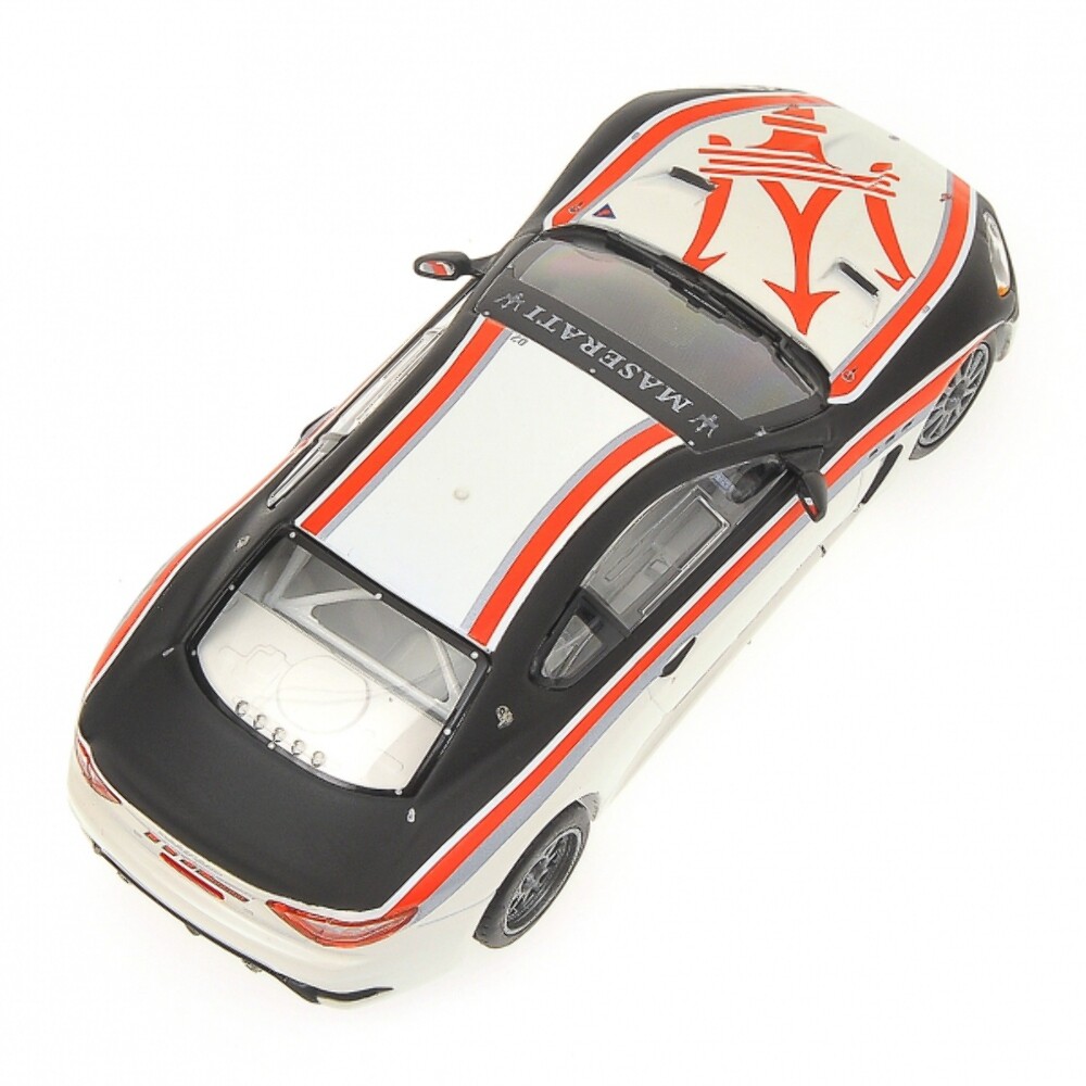 Maserati Granturismo Mc Gt4 'Maserati' 2010 1 43 Model Minichamps
