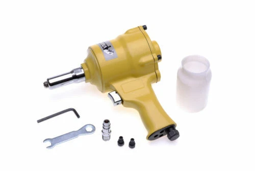 Riveteuses manuelles pneumatiques pour véhicule