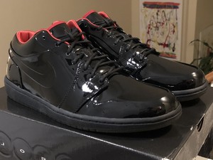 jordan 1 phat low