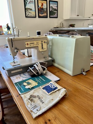 Vintage Singer Sewing Machine Zig Zag Model 457 Stylist-Excellent ...