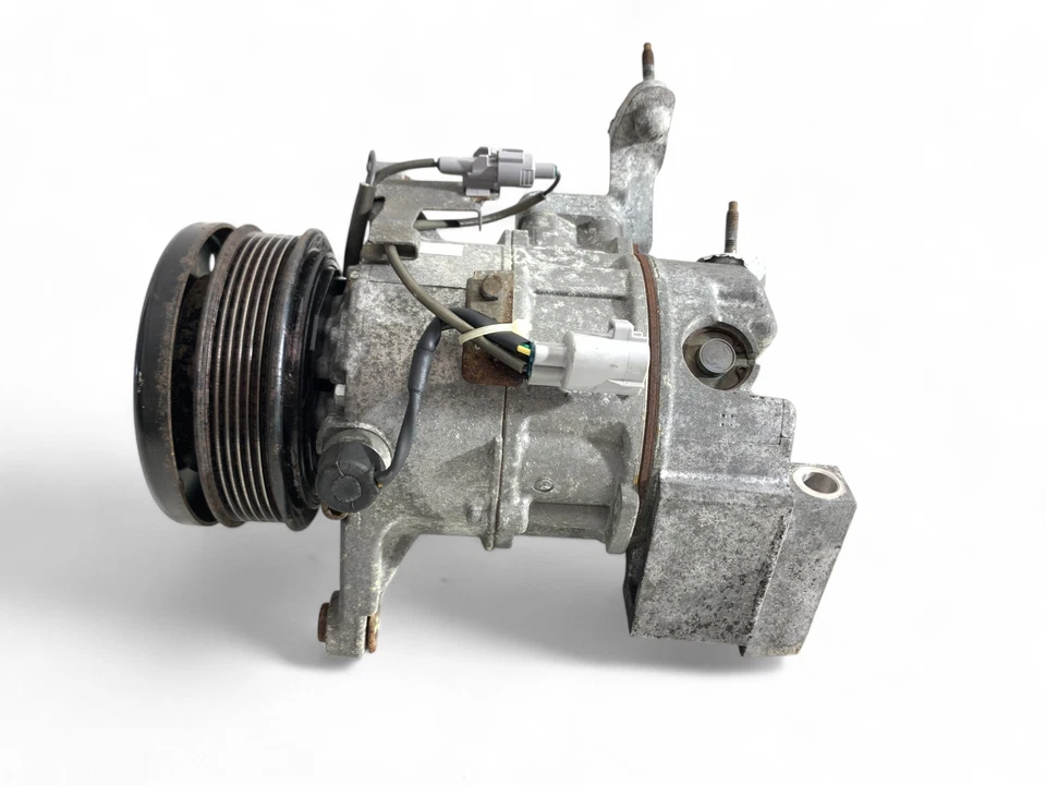 2003 LEXUS IS300 空气交流空调压缩机调节 88320-2A051 原始设备制造商 350 #A61 — 第 3/4 张图片