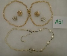 Vintage PEARL BEADED NECKLACE  CLIP EARRINGS SETS A51
