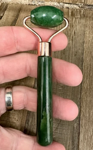 Nephrite Jade Facial Roller