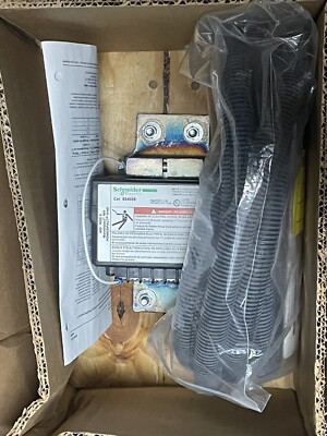 QTY AVL Schneider Electric S34036 Neutral Current Transformer 400-1600A