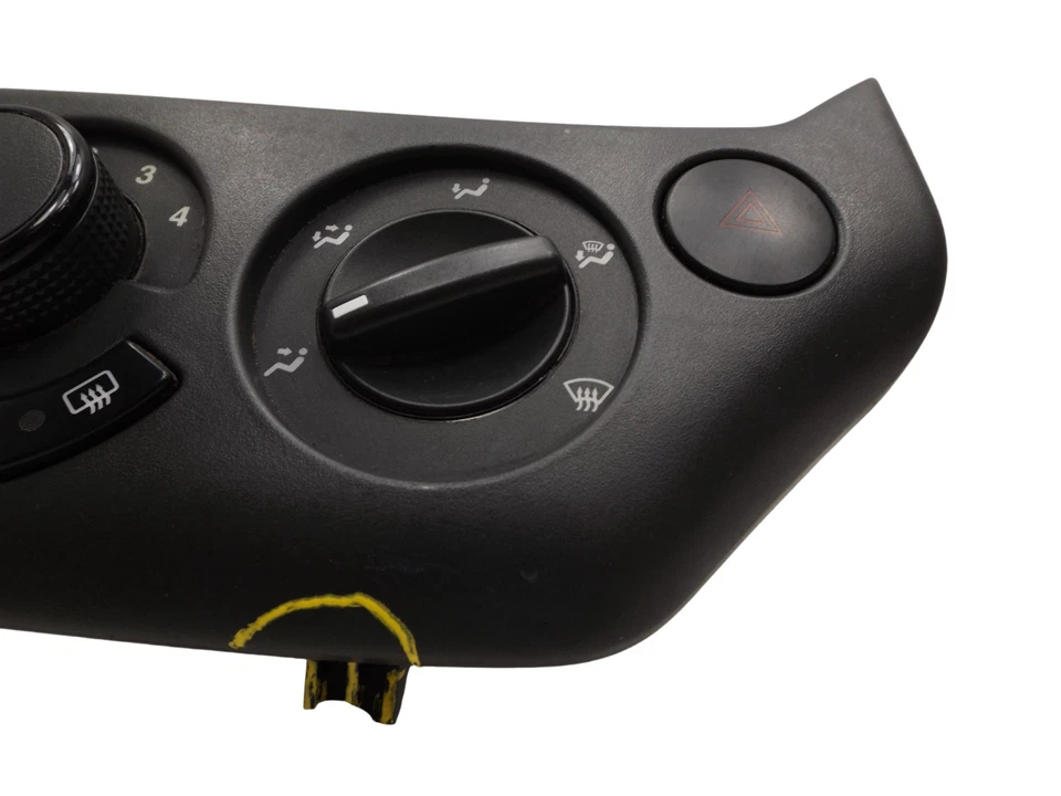 Chevrolet Aveo 2007-2011 HVAC panel de control de temperatura de aire acondicionado usado 96437334 OEM Foto 2 de 4