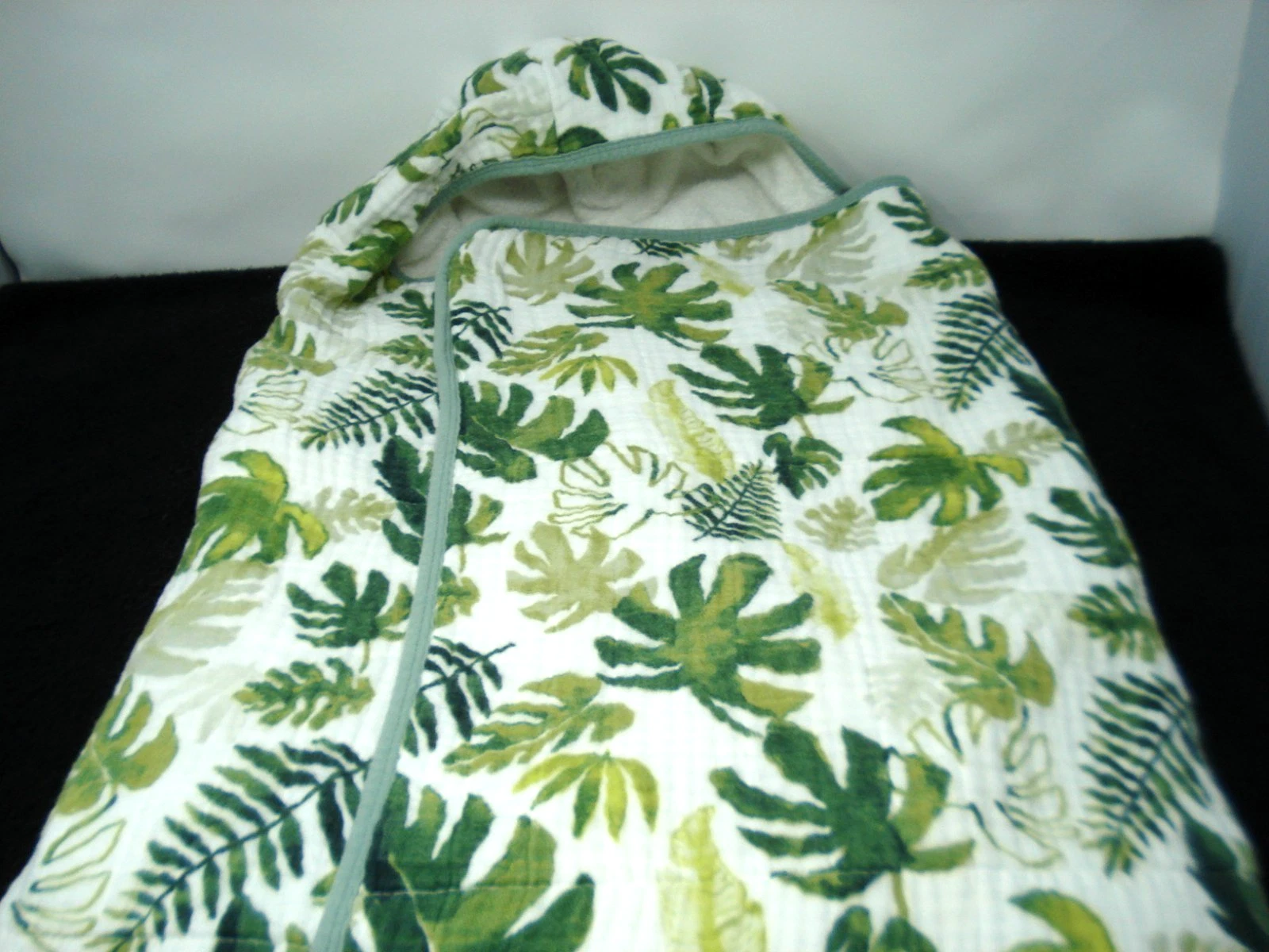 Little Unicorn Hooded Toddler Towel Cotton Muslin Terry Cloth Leaf Print
Opens in a new window or ta
