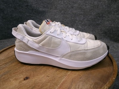 Nike Waffle Debut Women's Size 11 US White Ivory Athletic Shoes DH9523-100