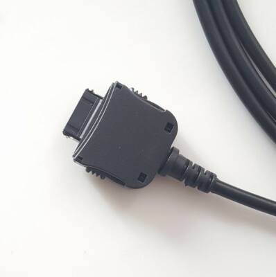 vhbw cavo dati USB cavo di ricarica 2-in-1 universale per | WhichOne