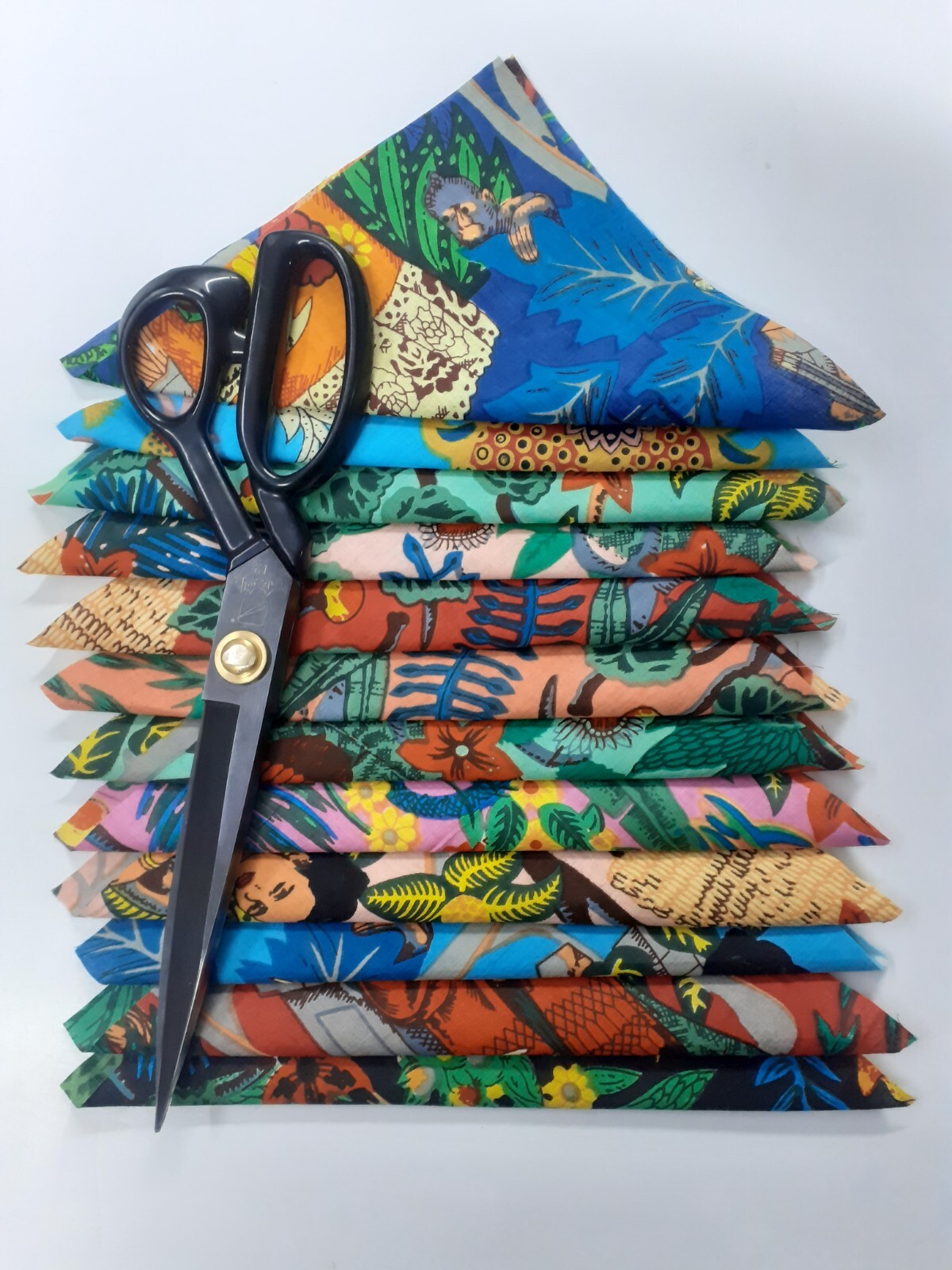 Indian Cotton 25 Pcs Of Square Cotton Remnants/Fabric 8