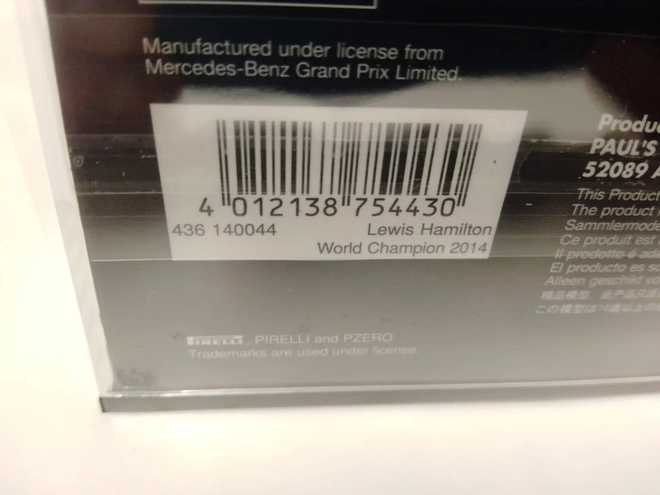 Minichamps Mercedes W05 #44 Lewis Hamilton World Champion 2014 1/43 436140044 - Immagine 3 di 3
