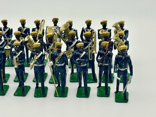 DORSET ? -ZIMBABWE PRESIDENTIAL GUARD BAND. SET OF 24- Lot B4 - Picture 4 of 7