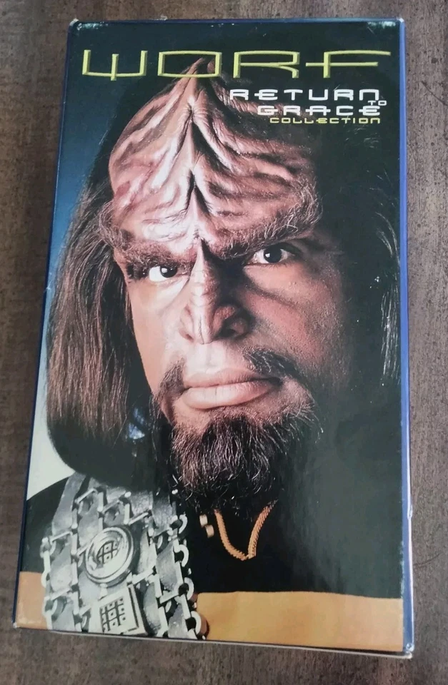 Star Trek The Next Generation Worf Return To Grace VHS Collection Sealed Tapes Foto 4 de 4