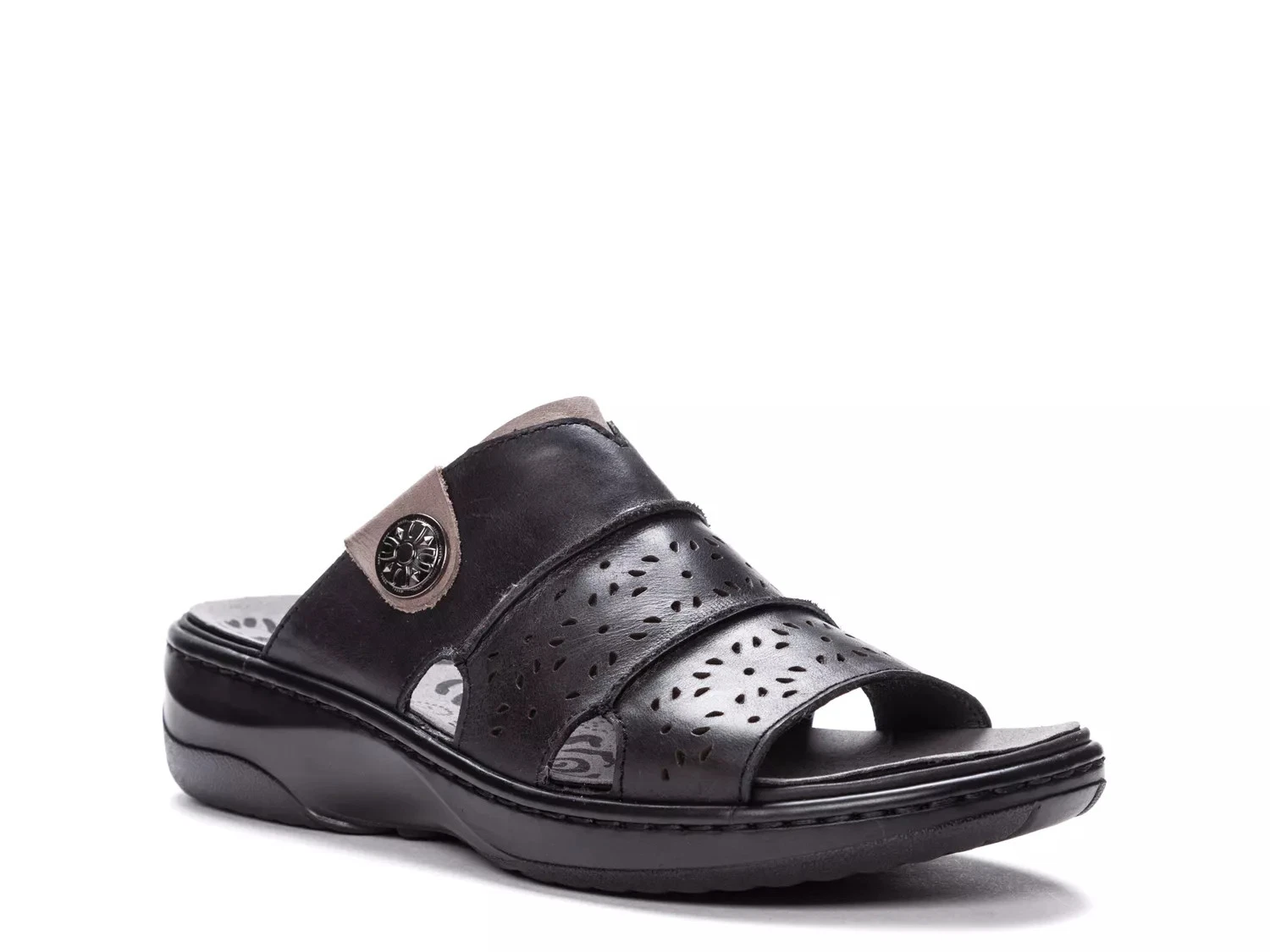 Woman's Sandals Propet Gertie Slide Sandal