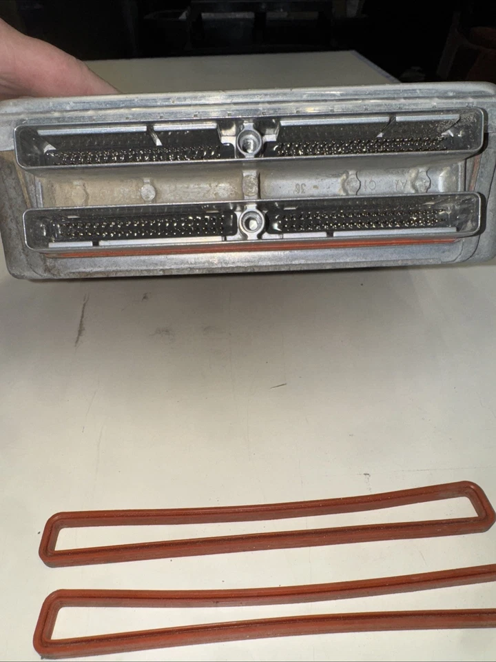 Chevrolet Silverado 1500 1999-2000 módulo de control del motor ecu ecm oem Foto 3 de 4