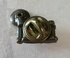 Vintage BRONZE COLOR Camera Lapel/pin — photo 2