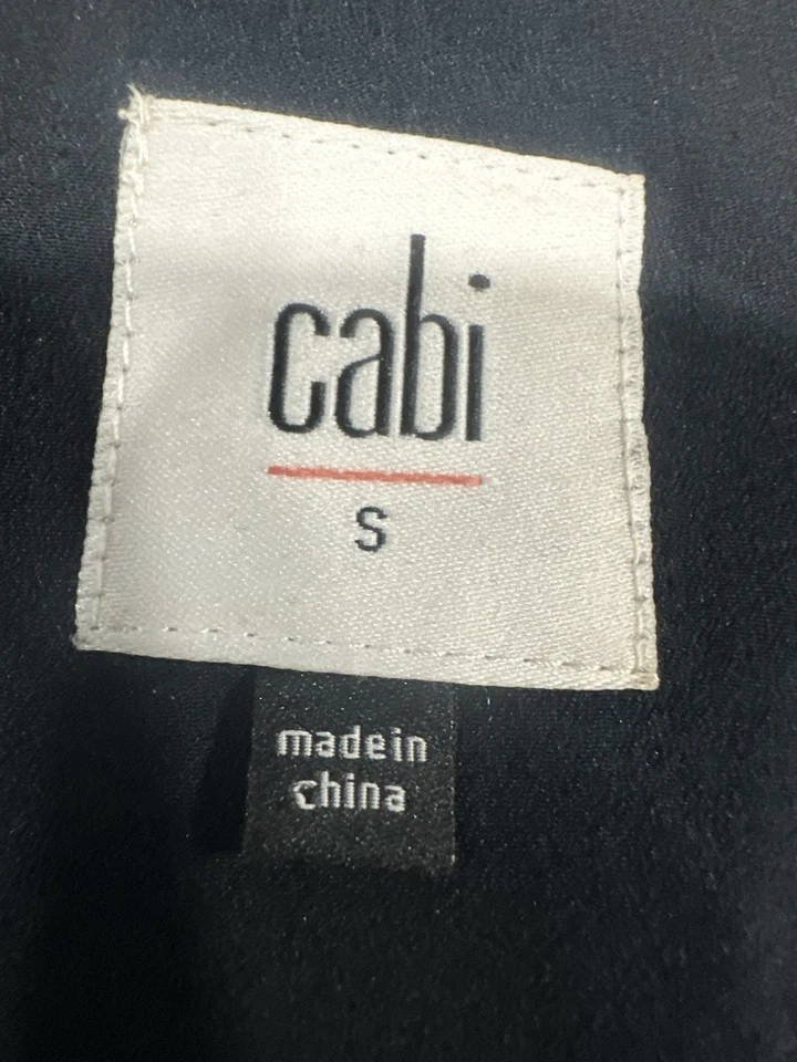 Blusa CAbi Cottage Core #3695 Talla Pequeña Estampado Floral Manga Dolman Lagenlook Foto 4 de 4