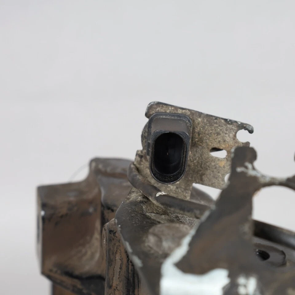 Pinça de freio dianteira esquerda driver Audi R8 2010-2013 420615107B fabricante de equipamento original usada - Imagem 2 de 4