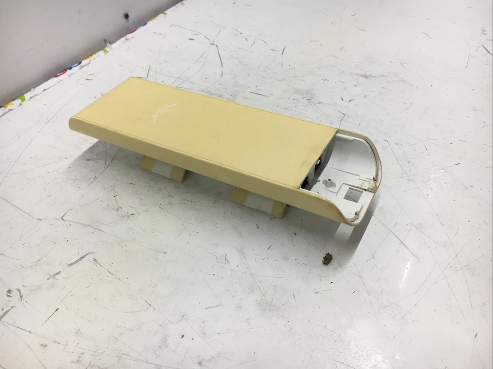 Ubiquiti Nanostation NSM5 2.4GHz NSM5 13dBi  NO COVER - Image 2 of 4