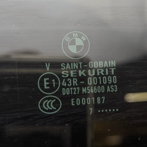 2007 BMW 335xi 335i 328i 328xi E90 Sedan Sun Roof Glass Panel - Image 2 of 4