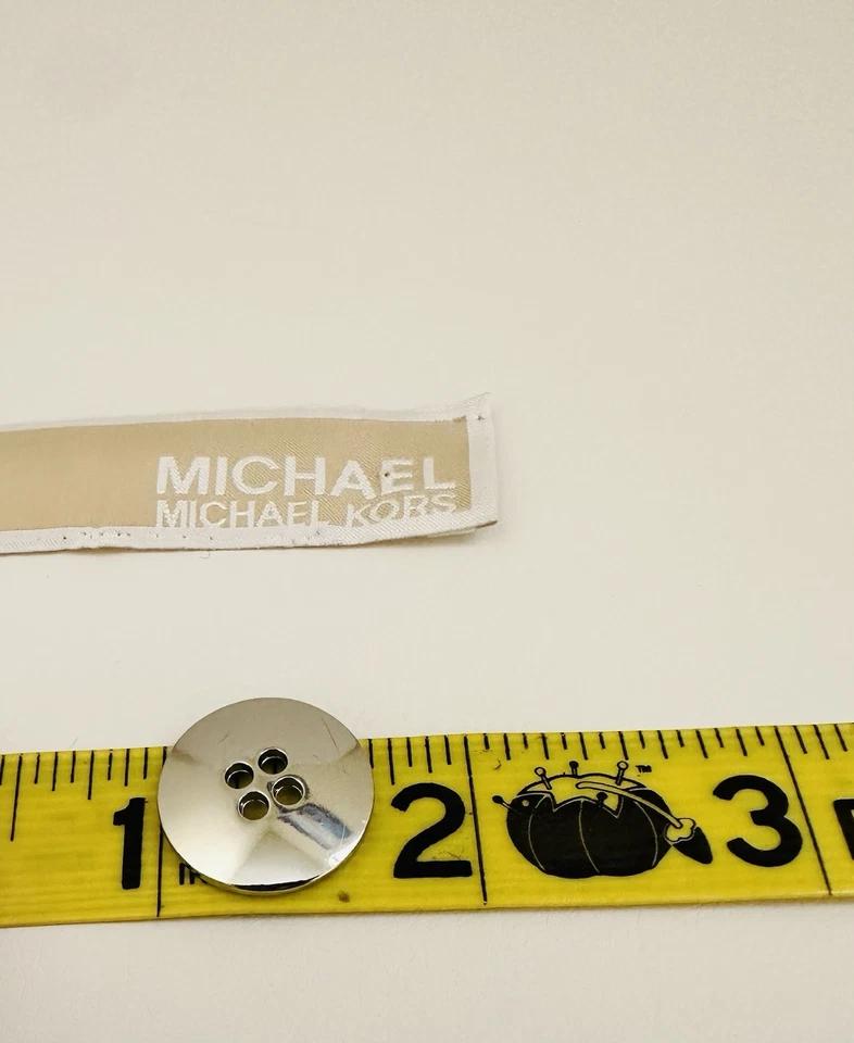 Michael Kors Replacement button Silver tone metal round 4-hole signature - Image 4 of 4