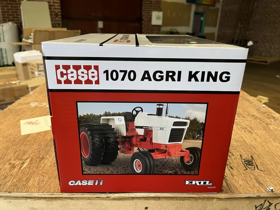 1/16 Case 1070 Outback Series #5 Chase - Image 4 of 4