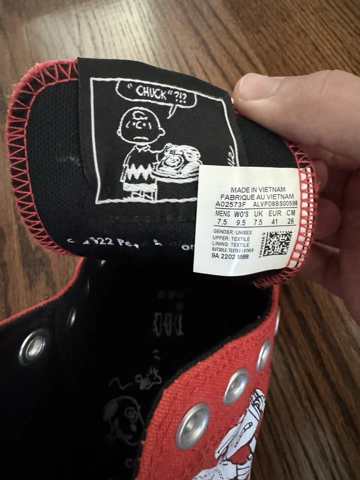 Tênis Converse Peanuts x Chuck 70 vermelho cano alto feminino tamanho 9.5 (SEM CADARÇOS) - Imagem 4 de 4