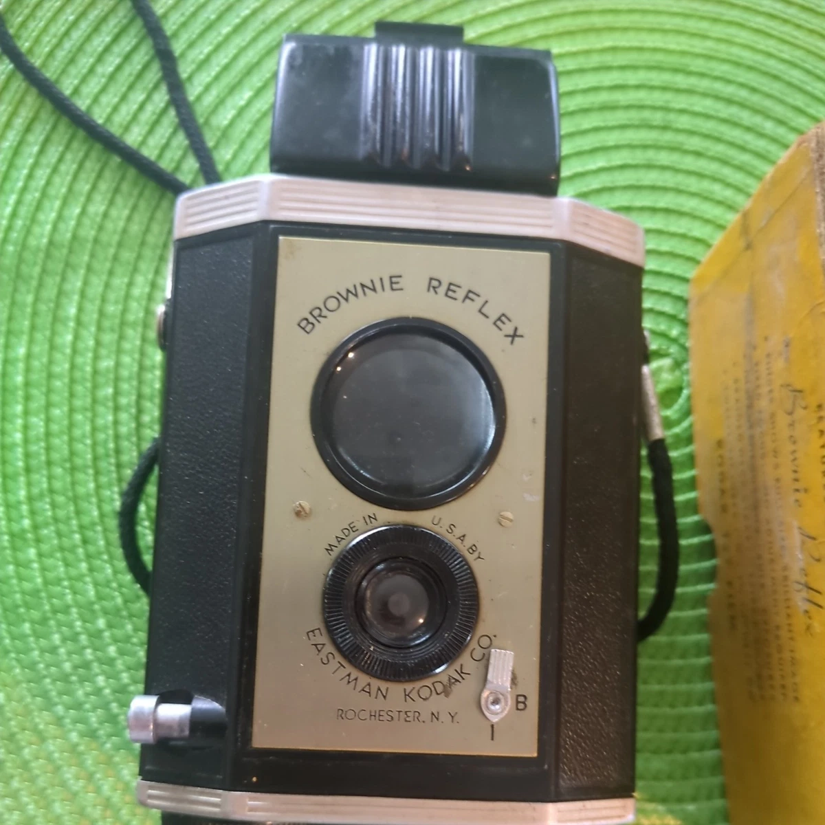 Kodak Reflex In Vintage Box Cameras for sale | eBay Kodak Reflex In Vintage Box Cameras for sale | eBay