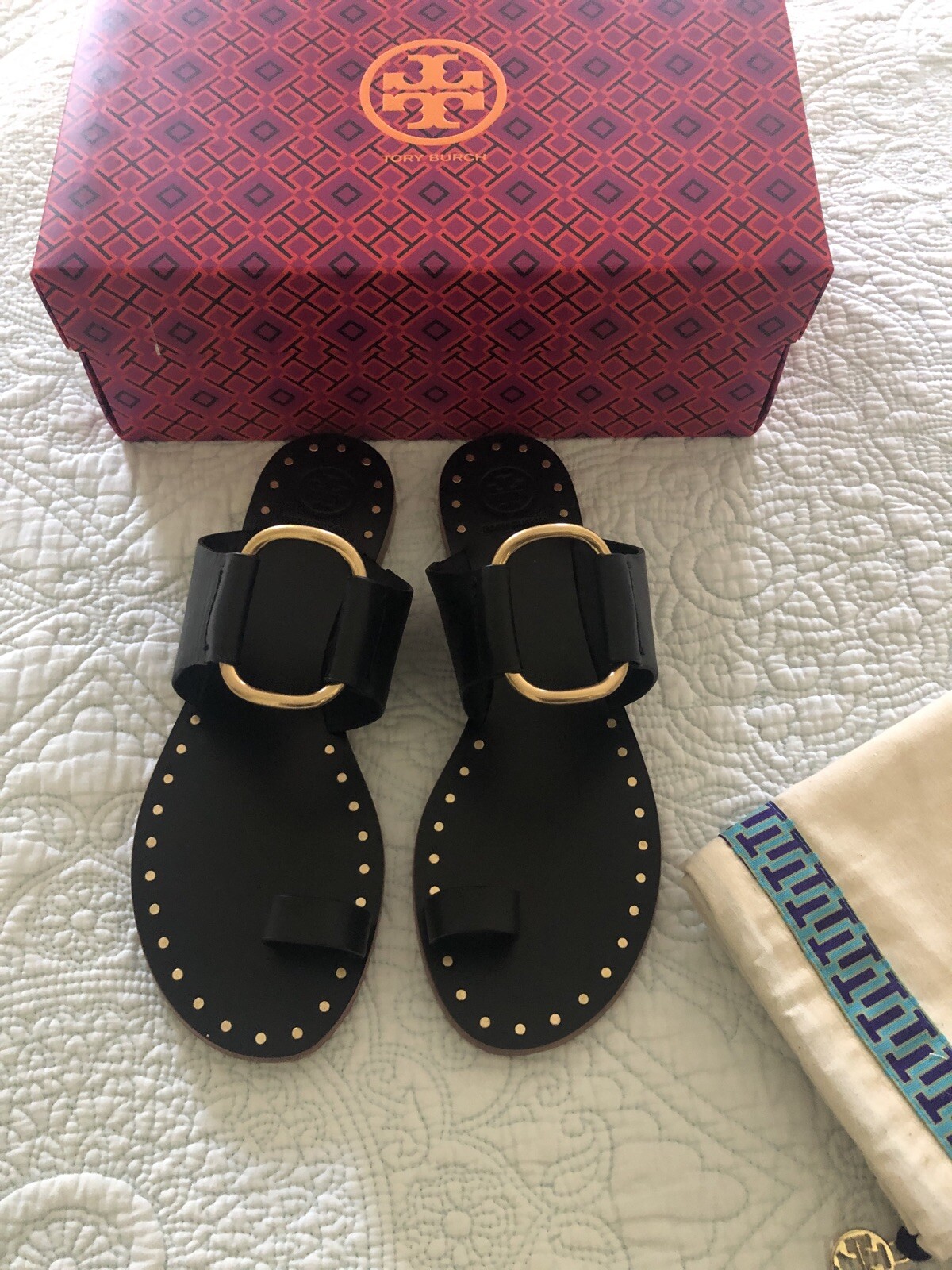 ravello toe ring sandal