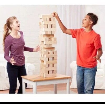 Cardinal Games Giant Jumbling Tower
