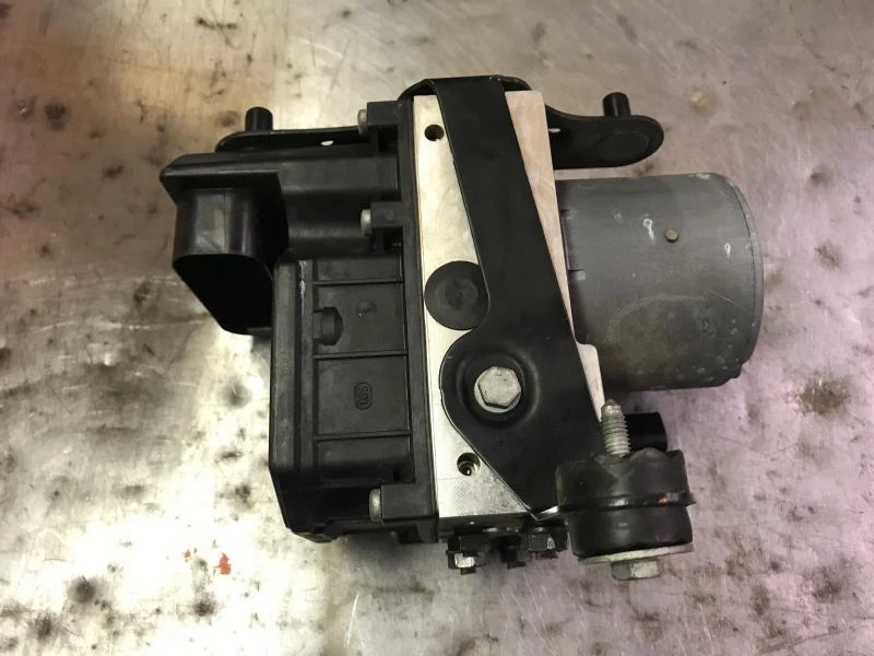 BMW 745i 745Li 760i 760Li 2002-2005 conjunto de bomba ABS fabricante de equipos originales Foto 3 de 4