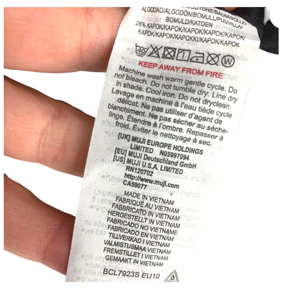 Camisa de vestir Muji talla L negra de algodón cepillado con botones delanteros bolsillos cuadrados minimalista Foto 4 de 4