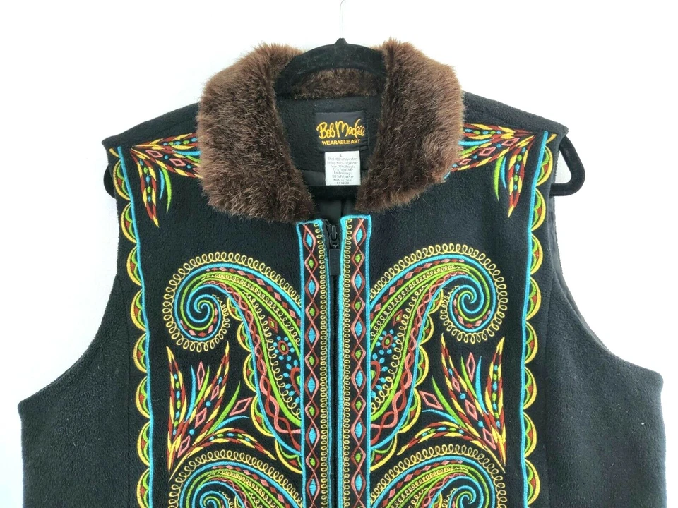 Chaleco polar Bob Mackie pequeño negro multi cachemira bordado cuello de piel sintética Foto 3 de 4