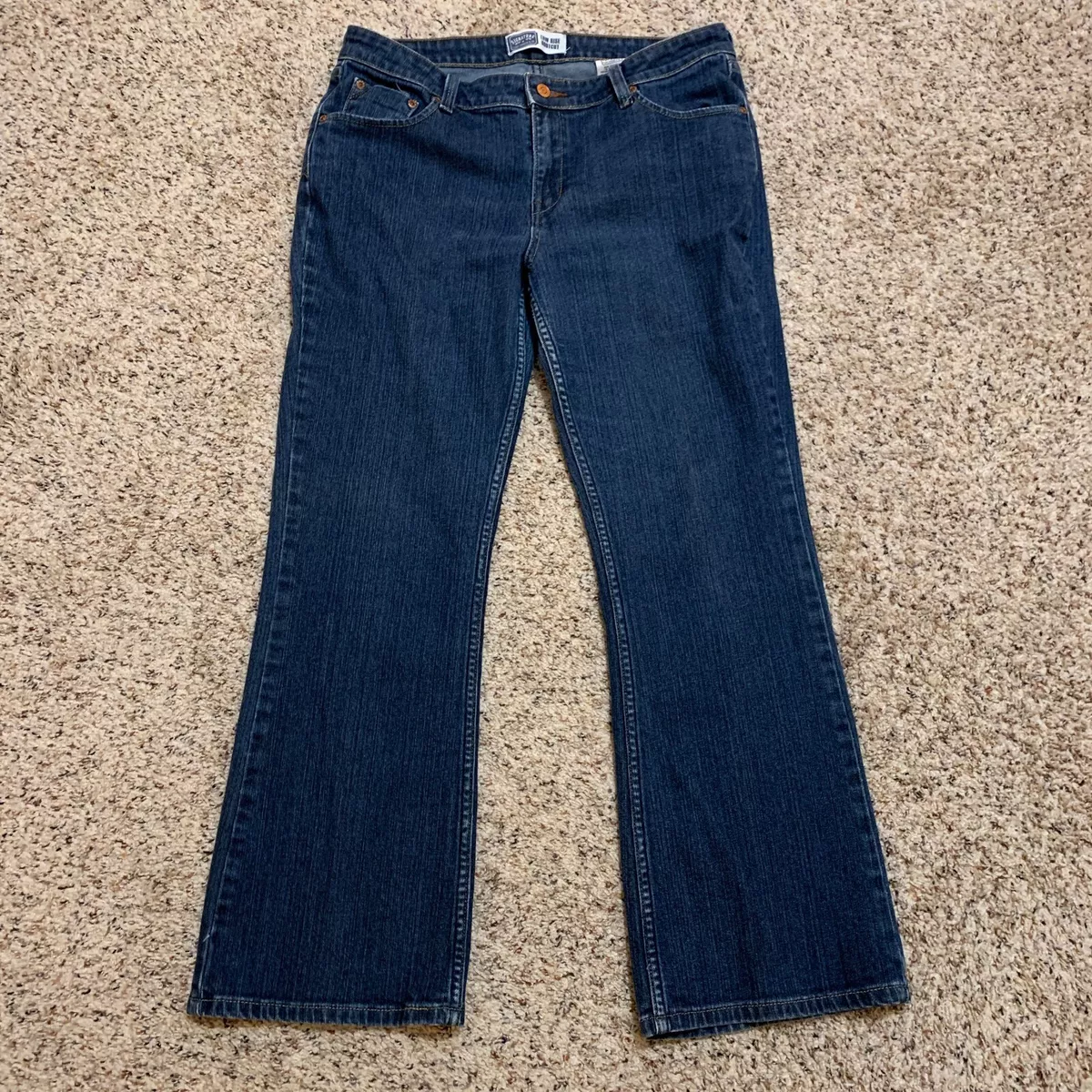 Levi signature low best sale rise bootcut jeans