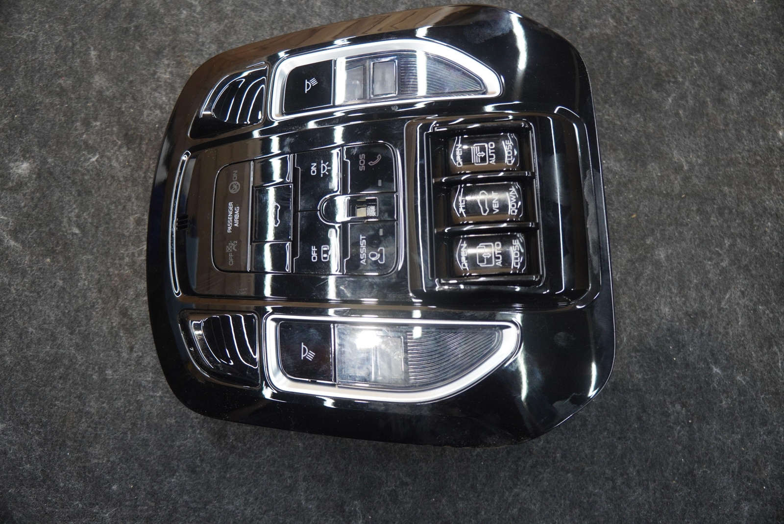 Roof Console Sunroof Switch Dome Light Lamp Black 670226323 Maserati Grecale 23