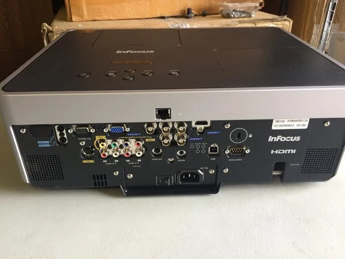 INFOCUS IN5106(PROXIMA C500,VIEWSONIC PJ1173) PROJECTOR,5000 LUMENS,ONLY 354 HR  - Image 3 of 3