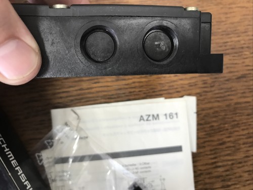 SCHMERSAL AZM161SK-24rka-024-M16 solenoide interblocco AZM161SK-24rka-024-M16 - Foto 5 di 9
