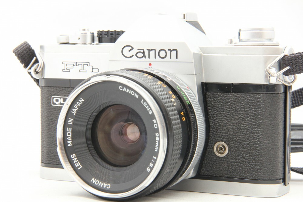 Canon FTb QL 35mm Camera w/FD 28mm F/3.5 Lens from Japan