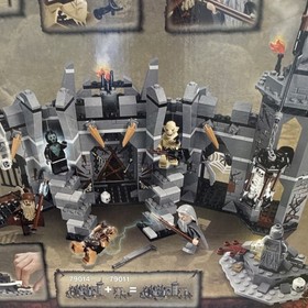 LEGO The Hobbit Dol Guldur Battle 79014 Complete Set 797 pcs Boxed Minifigs