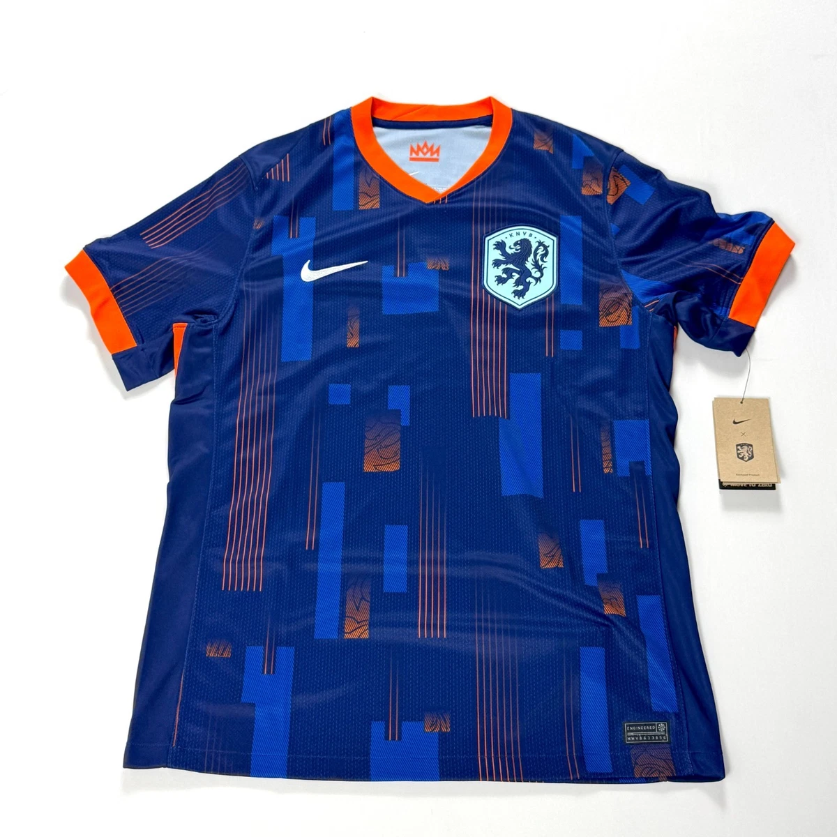 Nike Size L Netherlands National Team Soccer Fan Apparel