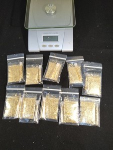 20 Grams Gold Leaf Flake - Bright Beautiful Flake Free Shipping 10 bags 10 vials