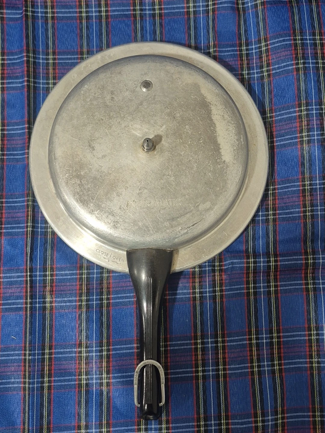Mirro Matic vintage 4 Qt Pressure Cooker A394 M