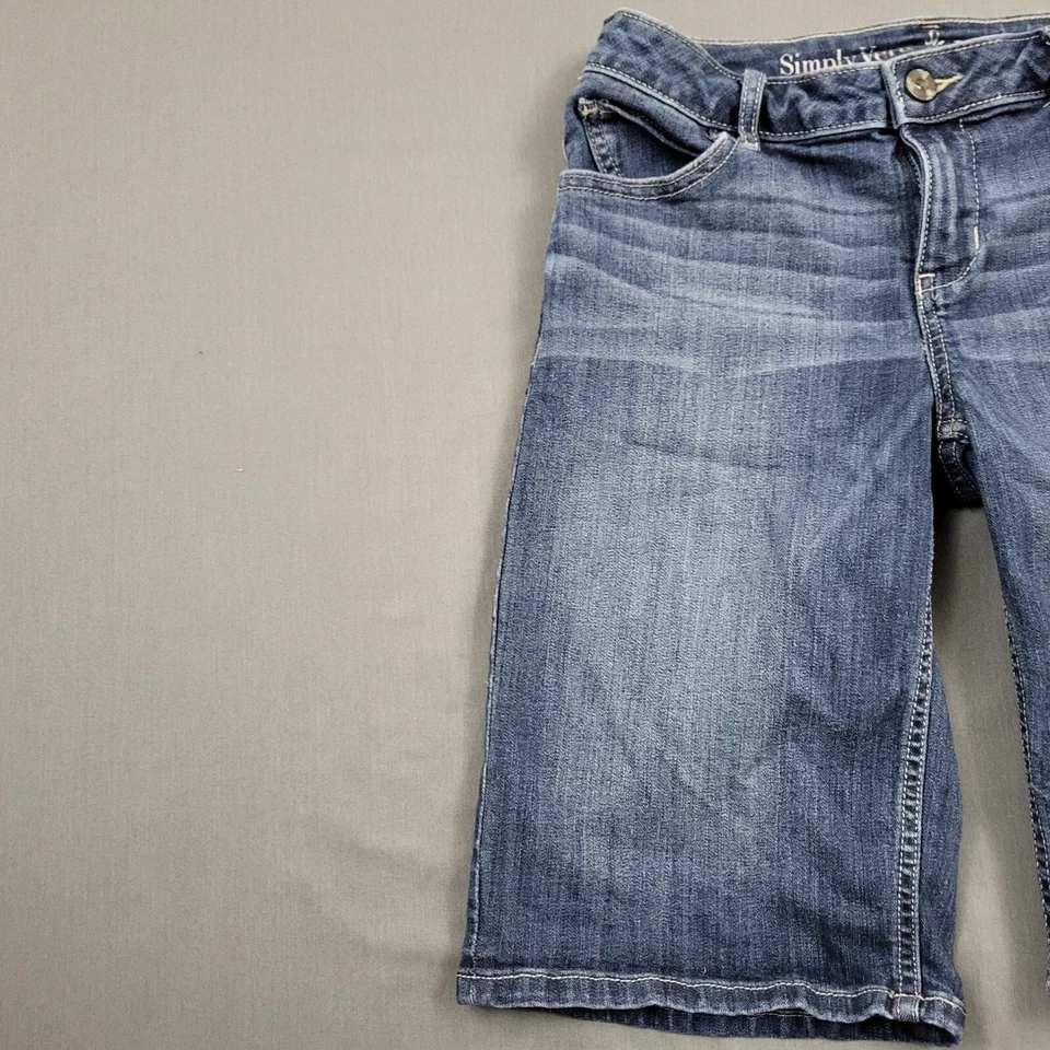 Simply Vera Wang Shorts Womens 2 Low Rise Roll Cuff Bermuda 11" Inseam Denim - Image 2 of 4