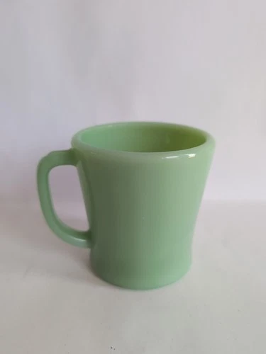 VTG Anchor Hocking Fire King "Oven Ware" Jadeite Green Glass D Handle Coffee Mug