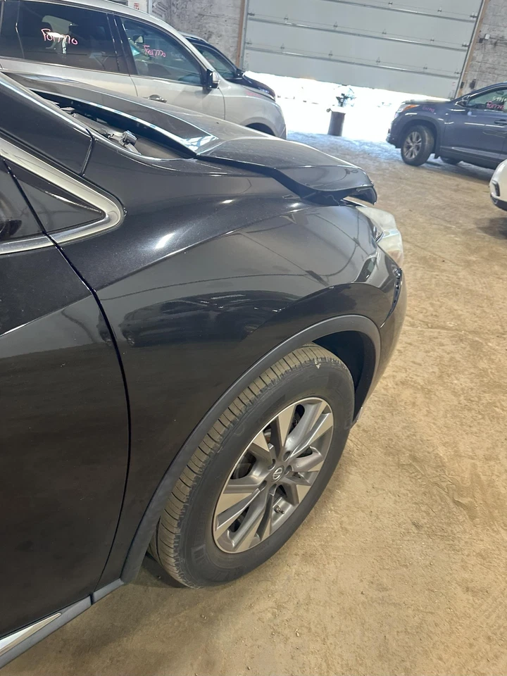 Guardabarros derecho 15 16 17 18 19 20 21 22 23 24 NISSAN MURANO Foto 2 de 3