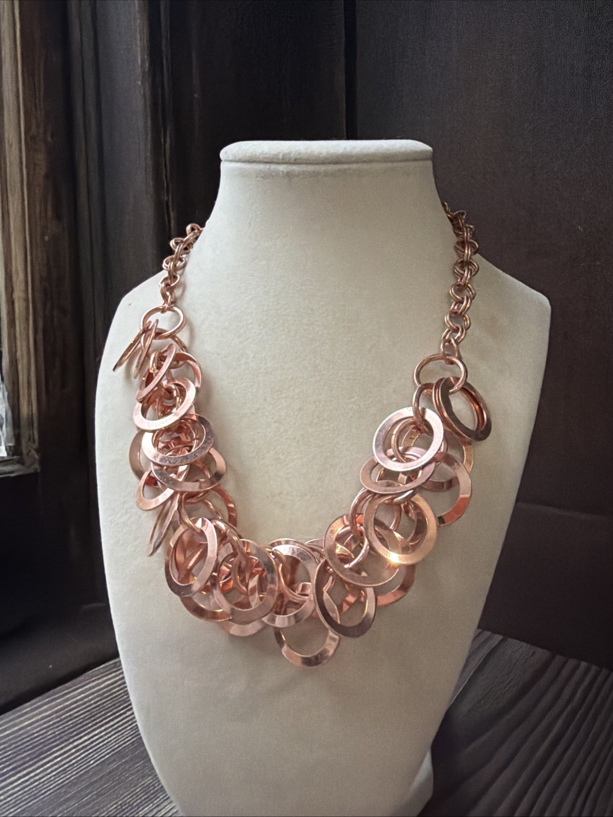 Vintage 1990s rose gold tone chunky oval link chain statement necklace