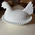 Vintage White Milk Glass Hen on Nest 7" Open Bead Edge excellent condition