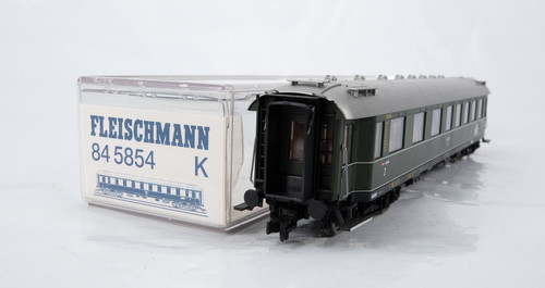Fleischmann 845854 Personenwagen 2/3. Kl der DRG Ep II, sehr guter Zustand | Condition: Gebraucht